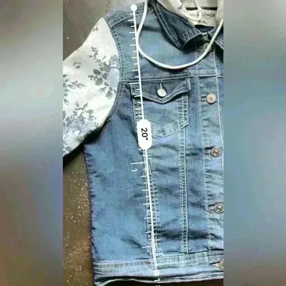 Wallflower Juniors Instastretch Dreamer Hooded Denim Jacket (R5) - Picture 8 of 9